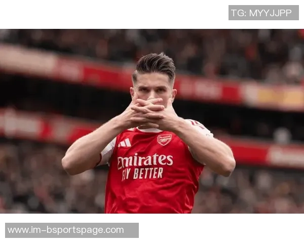 维埃拉盛赞阿森纳实力提升直言球队有望争夺英超冠军